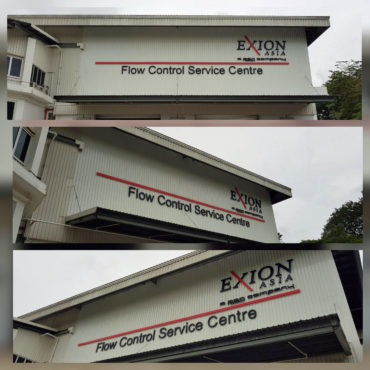 Outdoor channel letterings with LED backlit effects